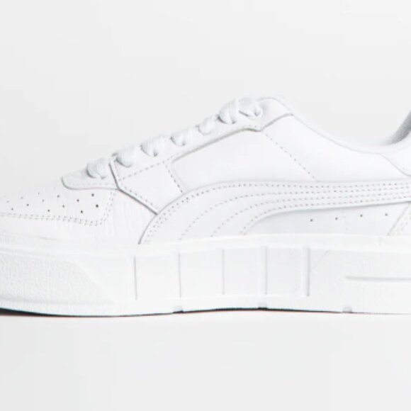 White Puma Sneakers female - Picture 2 of 5